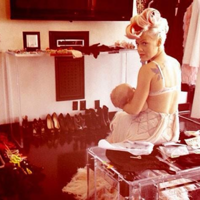 563692_573523396004735_1194080655_n